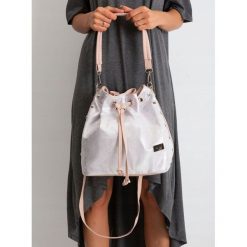 Torebka damska shopper bag worek 0004 srebrna - srebrny. Szare torby damskie na zakupy w paski, eleganckie, duże. Za 69,99 zł.