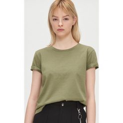 Koszulka basic - Khaki. Brązowe koszulki damskie Cropp, s. W wyprzedaży za 9,99 zł.