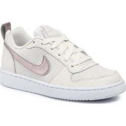 Buty NIKE - Court Borough Low (GS) 845104 007 Phantom/Mtlc Red Bronze/White. Białe półbuty damskie Nike, na co dzień, bez wzorów, ze skóry ekologicznej, bez obcasa, na płaskiej podeszwie, bez zapięcia. Za 189,00 zł.