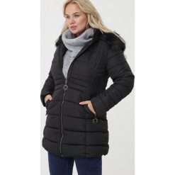 Czarna Kurtka Marlow. Czarne kurtki damskie Born2be, na zimę, xl, bez wzorów. Za 239,99 zł.
