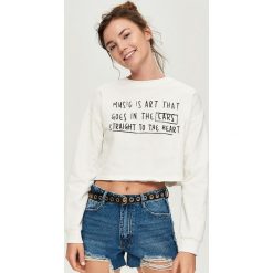 Bluzy damskie: Krótka bluza – Kremowy