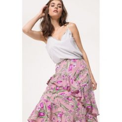 Jasnofioletowa Spódnica Flowerpot. Szare spódniczki damskie Born2be, s, z aplikacjami, midi. Za 59,99 zł.