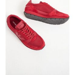 SNEAKERSY EMPORIO ARMANI. Sneakersy męskie Emporio Armani, bez zapięcia. Za 799,00 zł.