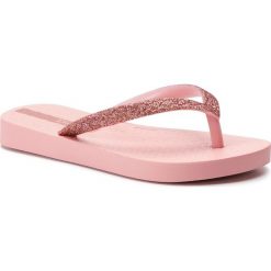Japonki IPANEMA - Lolita IV Kids 81946 Light Pink/Pink 24021. Różowe sandały dziewczęce Ipanema, z tworzywa sztucznego, bez zapięcia. W wyprzedaży za 64,99 zł.