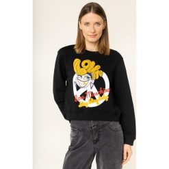Bluza LOVE MOSCHINO W630629M 4068. Czarne bluzy damskie Love Moschino, m, bez wzorów, z bawełny, bez rękawów, bez kaptura. W wyprzedaży za 429,00 zł.