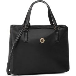 Torebka TOMMY HILFIGER - Poppy Satchel AW0AW07962 BLK. Czarne torebki klasyczne damskie TOMMY HILFIGER, bez wzorów, z materiału, klasyczne, bez dodatków. W wyprzedaży za 279,00 zł.