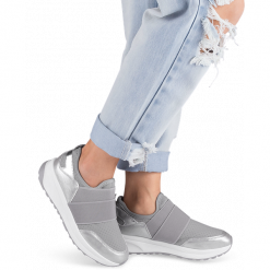 Buty sportowe damskie Ideal Shoes X-9700 Szare. Szare buty sportowe damskie Ideal Shoes, bez wzorów, z tworzywa sztucznego, sportowe. Za 64,00 zł.