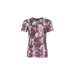 T-shirty z krótkim rękawem Eleven Paris BATHUG. T-shirty męskie Eleven Paris, s, bez wzorów, bez kołnierzyka, krótkie. W wyprzedaży za 167,20 zł.