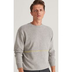 Bluza męska - Jasny szary. Szare bluzy męskie Reserved, s, bez wzorów, bez kołnierzyka, bez rękawów, bez kaptura. Za 99,99 zł.