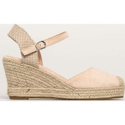 Answear - Espadryle Simius. Brązowe koturny damskie ANSWEAR, z okrągłym noskiem, bez obcasa, na obcasie, na klamry. Za 119,90 zł.