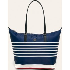 Tommy Hilfiger - Torebka. Niebieskie torby damskie na zakupy TOMMY HILFIGER, w paski, ze skóry ekologicznej, na ramię, duże, bez dodatków. Za 379,90 zł.