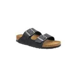 Klapki Birkenstock Arizona 552113. Szare klapki damskie Birkenstock, bez wzorów, bez obcasa. Za 299,99 zł.