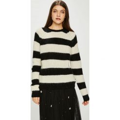 Pepe Jeans - Sweter. Pomarańczowe swetry damskie marki Pepe Jeans, s, bez wzorów, z wełny, z krótkim rękawem, krótkie, bez kaptura. W wyprzedaży za 159,90 zł.