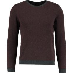 Swetry klasyczne męskie: Burton Menswear London HERRINGBONE CREW Sweter red