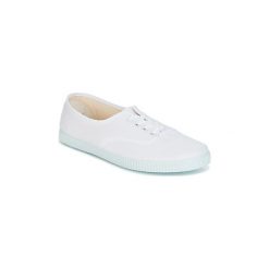 Buty Yurban ARTOUM. Trampki i tenisówki damskie Yurban, bez wzorów, bez zapięcia. Za 69,00 zł.