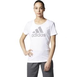 Adidas Koszulka Branding 2IN1 biała r. XS (AY5003). Białe topy sportowe damskie marki Adidas, xs. Za 88,84 zł.