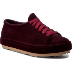 Półbuty MELISSA - Be Flocked Ad 32319 Burgundy Flocked 51586. Czerwone półbuty damskie Melissa, na co dzień, bez wzorów, z tworzywa sztucznego, bez obcasa, na płaskiej podeszwie, bez zapięcia. W wyprzedaży za 199,00 zł.