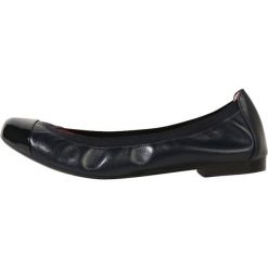 Baleriny damskie lakierowane: Pretty Ballerinas SHADE Baleriny marina/azul