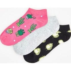 3 pack stopek - Czarny. Czarne kapcie męskie marki Reserved. W wyprzedaży za 19,99 zł.