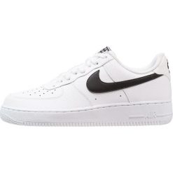Trampki męskie: Nike Sportswear AIR FORCE 1 07 Tenisówki i Trampki white/black