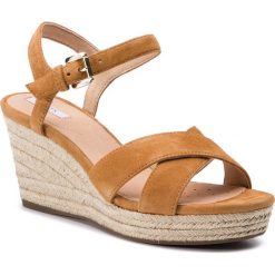 Espadryle GEOX - D Soleil A D92N7A 00021 C2021 Curry. Pomarańczowe espadryle damskie Geox, bez wzorów, ze skóry, bez obcasa, na obcasie. W wyprzedaży za 269,00 zł.