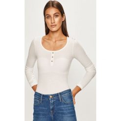 Only - Longsleeve. Czarne bluzki damskie ONLY, s, bez wzorów, z elastanu, z okrągłym kołnierzem. W wyprzedaży za 44,90 zł.