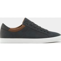 Buty męskie: Miejskie buty ze wstawką