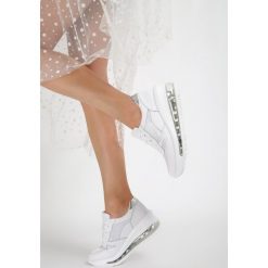 Białe Sneakersy Egretta. Białe sneakersy damskie Renee. W wyprzedaży za 104,99 zł.