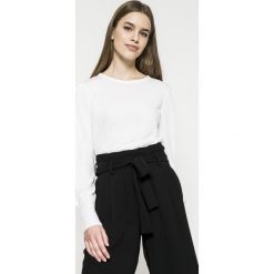 Swetry klasyczne damskie: Jacqueline de Yong – Sweter