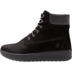 Timberland BERLIN PARK 6 INCH Botki na platformie black. Czarne botki damskie lity marki Timberland, z materiału, na sznurówki. Za 589,00 zł.