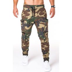 SPODNIE MĘSKIE JOGGERY P706 - ZIELONE/MORO. Zielone joggery męskie marki Ombre Clothing, s, moro. Za 99,00 zł.