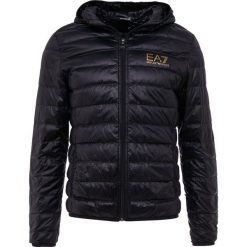 EA7 Emporio Armani Kurtka puchowa black. Czarne marynarki męskie EA7 Emporio Armani, xl, bez wzorów, z materiału. Za 719,00 zł.