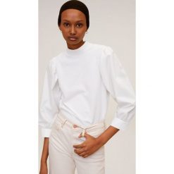 Mango - Longsleeve Pope. Białe bluzki damskie Mango, l, bez wzorów, z bawełny, casualowe, z golfem. Za 89,90 zł.