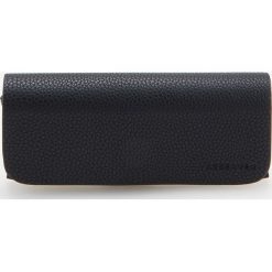 Etui na okulary - Czarny. Czarne etui męskie Reserved. Za 29,99 zł.
