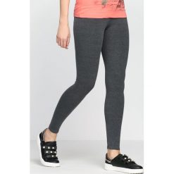 Ciemnoszare Legginsy We Ride. Szare legginsy Born2be, l. Za 29,99 zł.