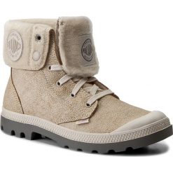 Trapery PALLADIUM - Baggy Leather S 02610-262 Camel Pilot. Brązowe spodnie męskie Palladium, na zimę, s, moro, ze skóry, klasyczne. W wyprzedaży za 339,00 zł.