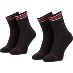 Zestaw 2 par wysokich skarpet męskich TOMMY HILFIGER - 372021001 Black 200. Czarne skarpetki męskie z elastanu. Za 44,99 zł.
