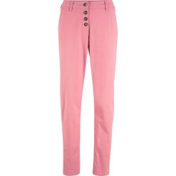 Spodnie chino z plisą guzikową bonprix dymny różowy. Spodnie damskie bonprix. Za 37,99 zł.
