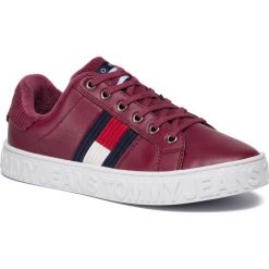 Sneakersy TOMMY JEANS - Cool Warm Lined Sneaker EN0EN00642 Rhododendron VG5. Czerwone półbuty damskie Tommy Jeans, z jeansu. W wyprzedaży za 299,00 zł.