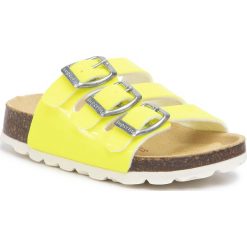 Klapki SUPERFIT - 6-00113-60 M Gelb. Żółte sandały dziewczęce Superfit, ze skóry ekologicznej, bez zapięcia. W wyprzedaży za 109,00 zł.