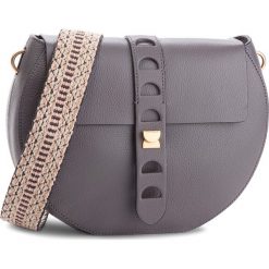 Torebka COCCINELLE - C00 Carousel E1 CO0 12 01 01 Fume Y28. Szare torebki klasyczne damskie Coccinelle, ze skóry, na ramię. Za 1499,90 zł.
