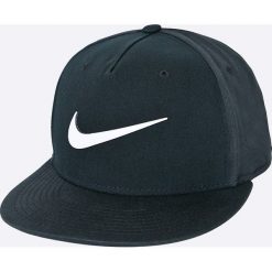 Nike Sportswear - Czapka. Czarne czapki męskie marki Nike Sportswear, z bawełny. W wyprzedaży za 39,90 zł.