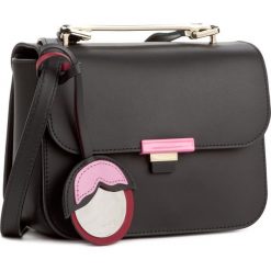 Torebka FURLA - Elisir 929540 B BMV2 FLE Onyx/Orchidea d. Czarne listonoszki damskie marki Furla. W wyprzedaży za 1009,00 zł.