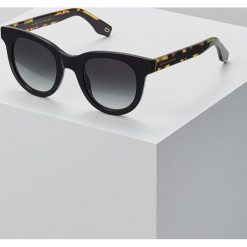 Marc Jacobs Okulary przeciwsłoneczne black. Czarne okulary przeciwsłoneczne damskie marki Marc Jacobs. Za 759,00 zł.
