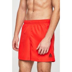 Reebok - Szorty. Czerwone spodenki sportowe męskie marki Reebok, s, z poliesteru, sportowe. Za 89,90 zł.