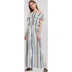 Niebieska Sukienka Lambada. Niebieskie sukienki damskie Renee, s, w paski, eleganckie, z klasycznym kołnierzykiem, bez rękawów, maxi. Za 79,99 zł.