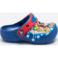Crocs - Klapki dziecięce Paw Patrol. Niebieskie sandały chłopięce Crocs, z materiału, bez zapięcia. Za 149,90 zł.
