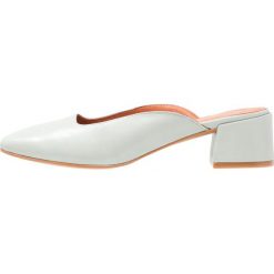 Chodaki damskie: L'INTERVALLE MARGOT Klapki dusty mint