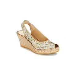 Espadryle André ALZIRA. Brązowe espadryle damskie marki Andre. Za 279,20 zł.