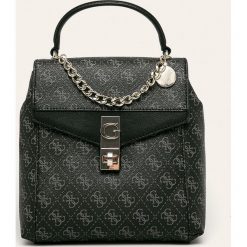Guess Jeans - Plecak. Czarne plecaki damskie Guess Jeans, z aplikacjami, z bawełny. W wyprzedaży za 429,90 zł.